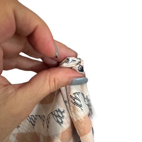 Olivaceous Blue Muliti-color Tribal Long Sleeve Wrap Style Blouse Women Sz M - Picture 7 of 11